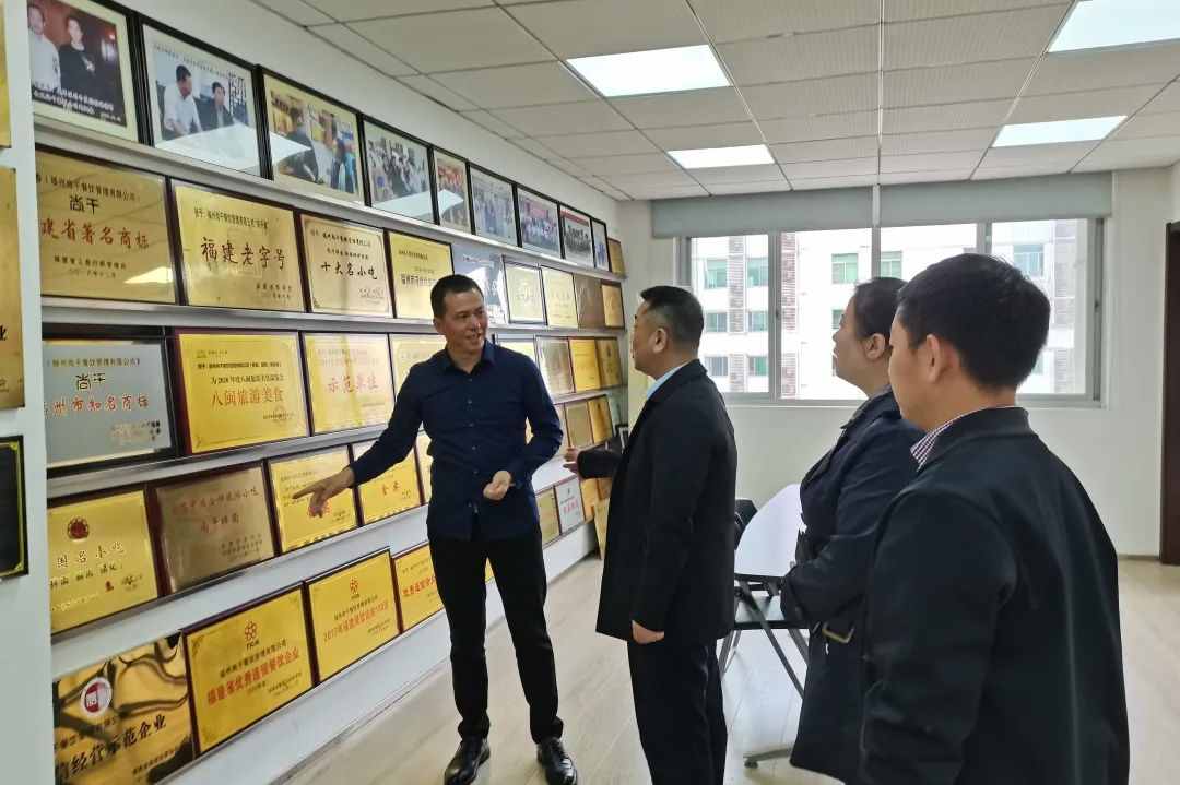 檢察長(zhǎng)深入企業(yè)走訪調(diào)研，護(hù)航企業(yè)健康發(fā)展